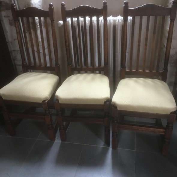 chaises rustiques